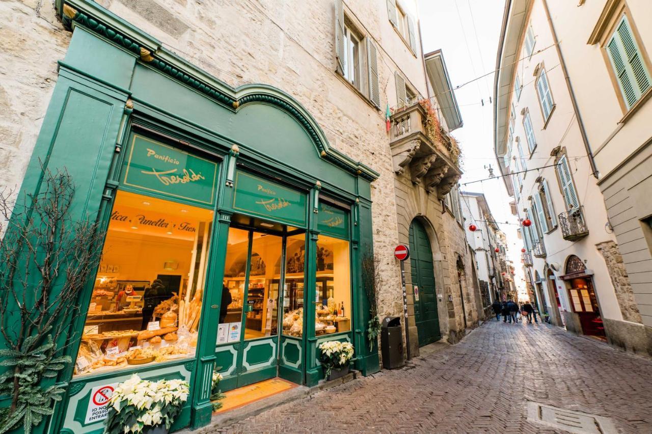 Feel - Sweet Old Town Appartement Bergamo Buitenkant foto
