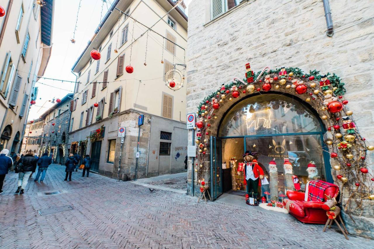 Feel - Sweet Old Town Appartement Bergamo Buitenkant foto